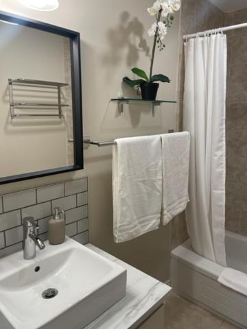 Market Place Living Apartment Stratford Bilik gambar